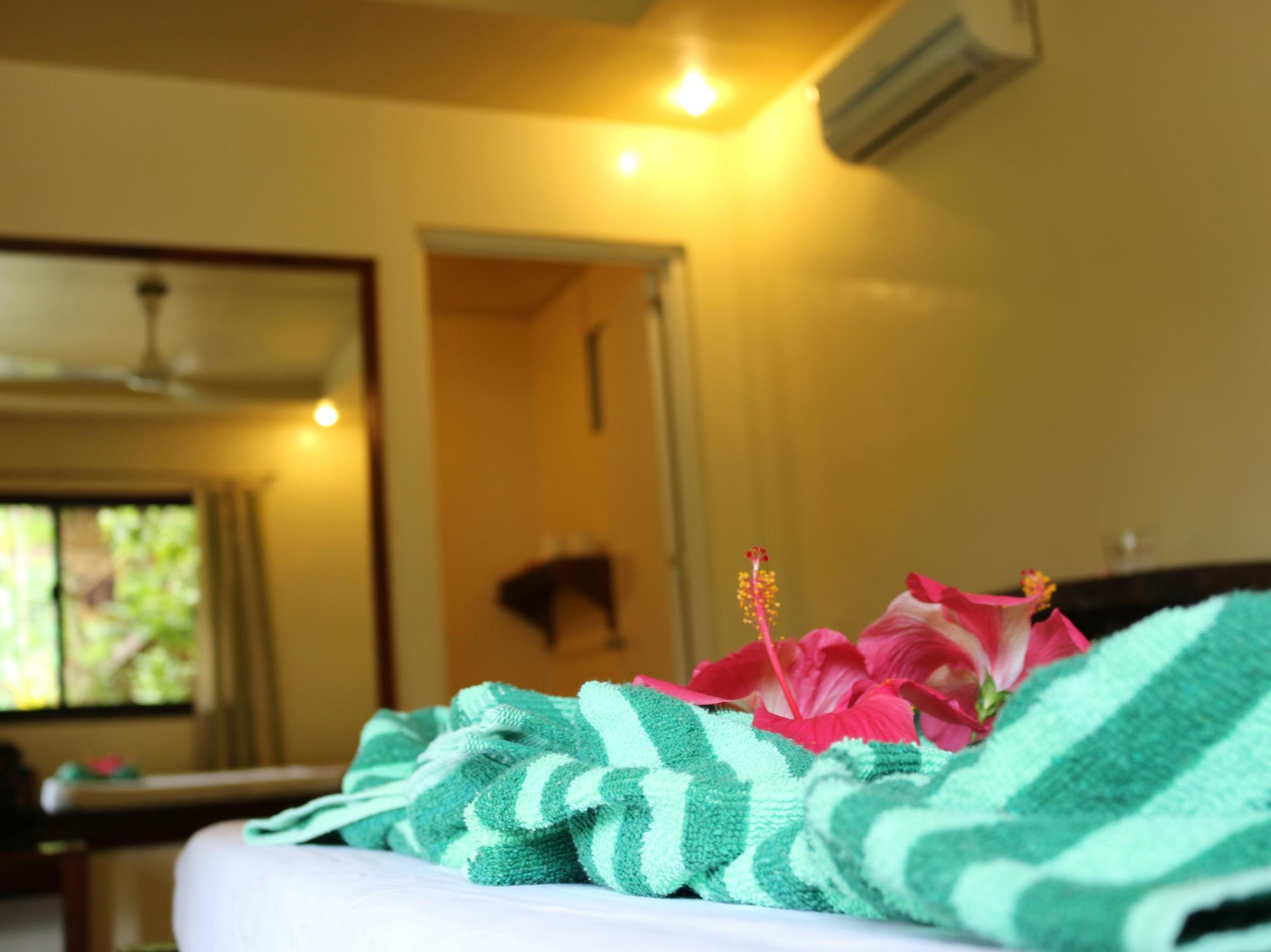 La Luna Island Resort Siargao Exteriör bild